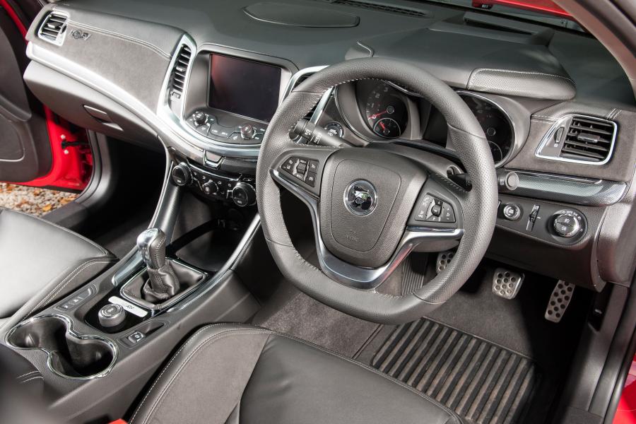 Торпедо Vauxhall VXR8 Maloo 2015 года  (фото 24 из 28)
